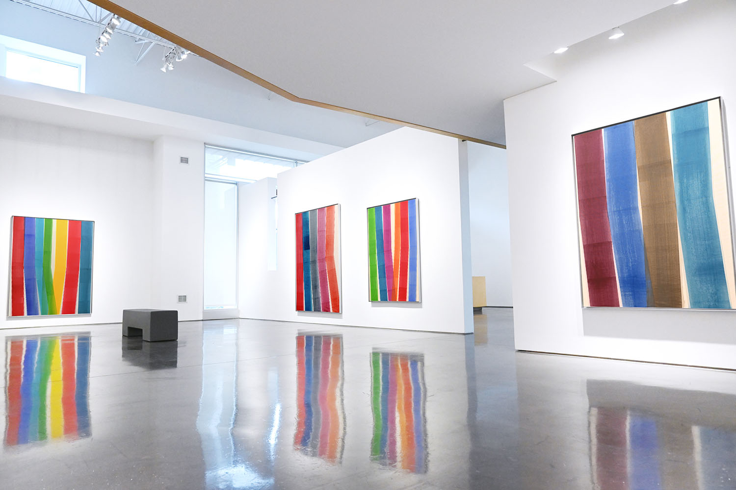 Newzones Gallery of Contemporary Art - Carte canadienne des édifices et ...