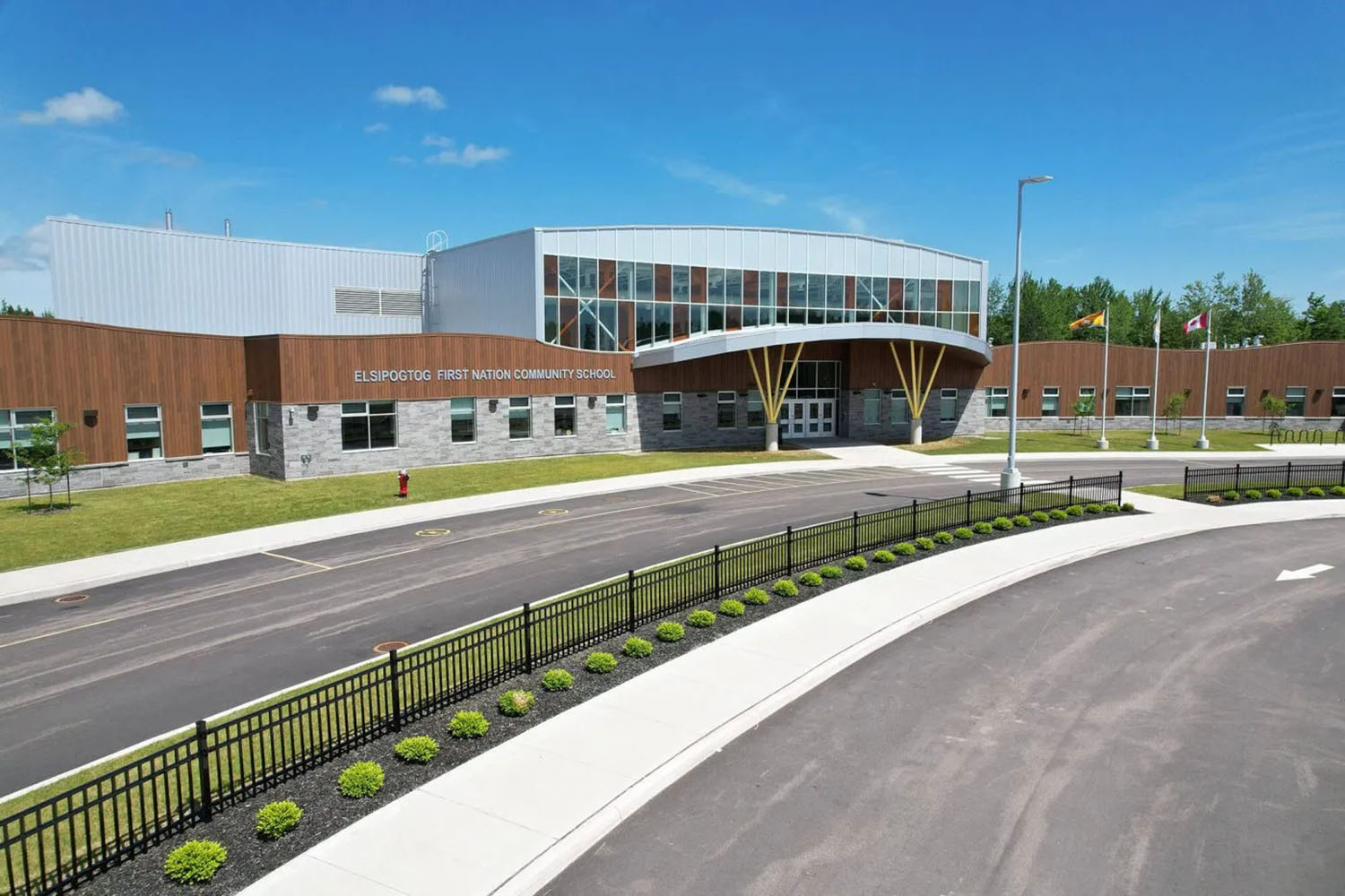 Elsipogtog Community School - Carte canadienne des édifices et des ...